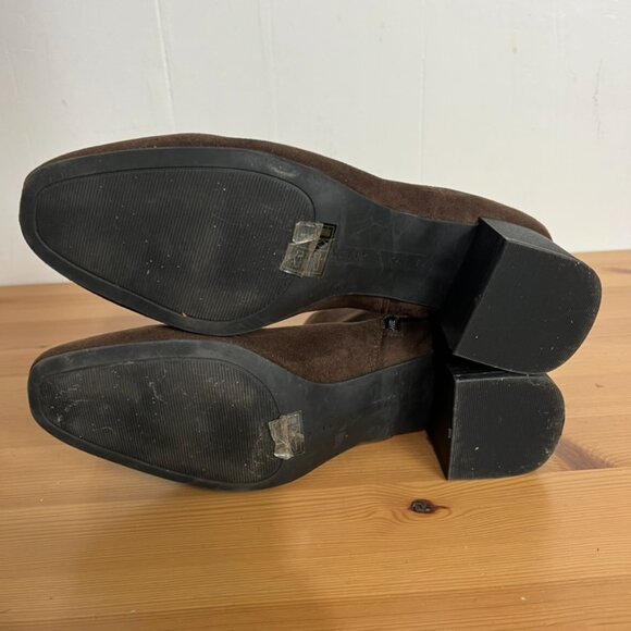 Kelly & Katie Dark Brown Heeled Booties Size 9 Faux Suede - Picture 6 of 6